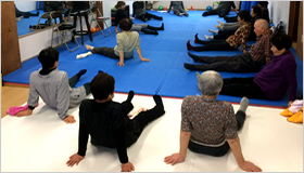 �y�V�j�A�������������z�@���E���E�؂̌ߌ�͂g�n�o�d�ő̑��I